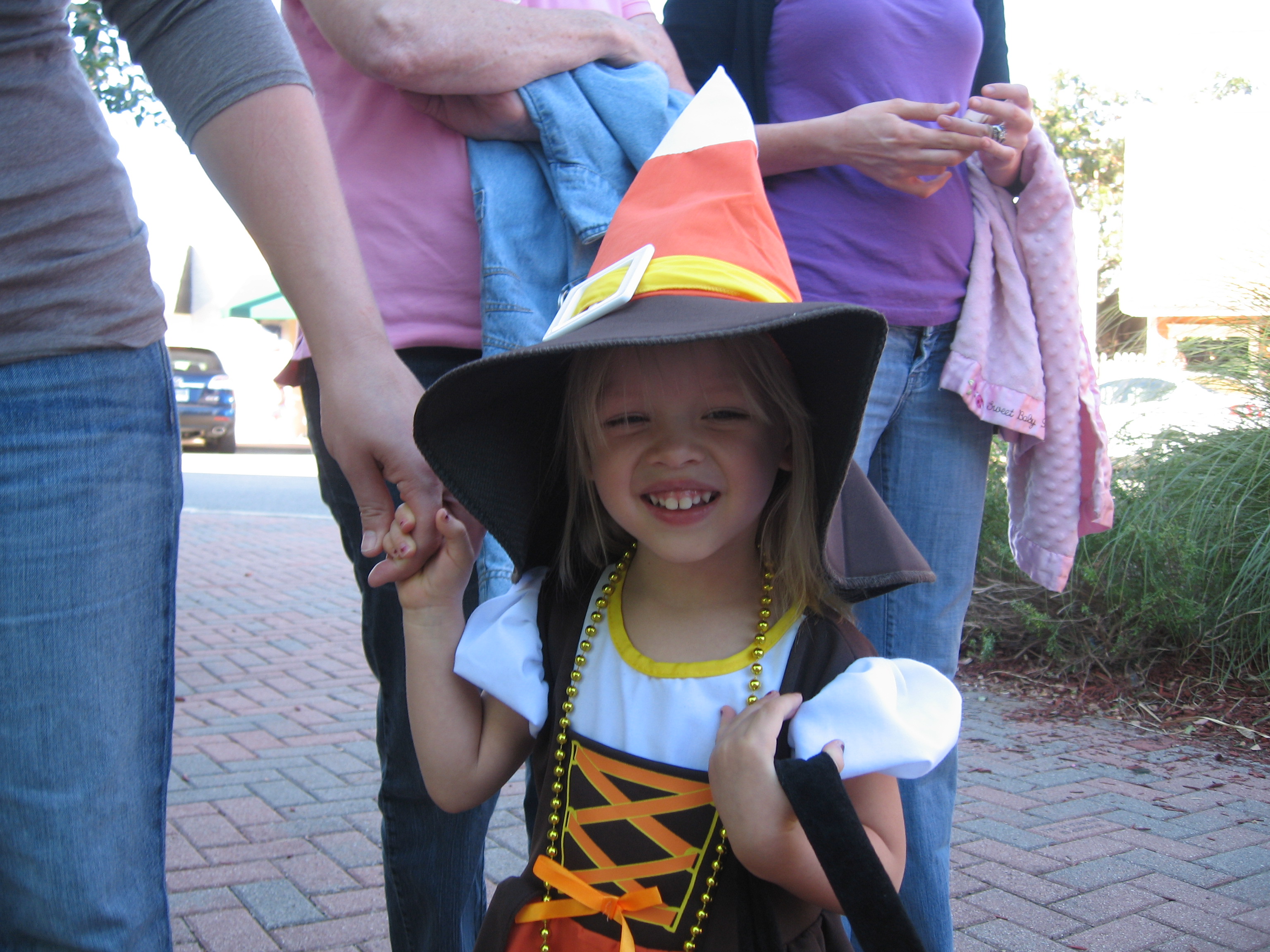 scare on the square 088